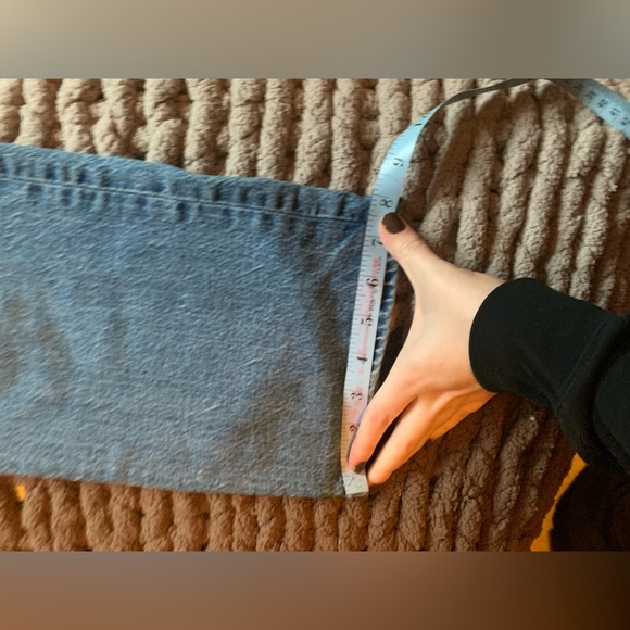 Levi Highrise Ribcage Straight Jeans - Picture 7 of 8